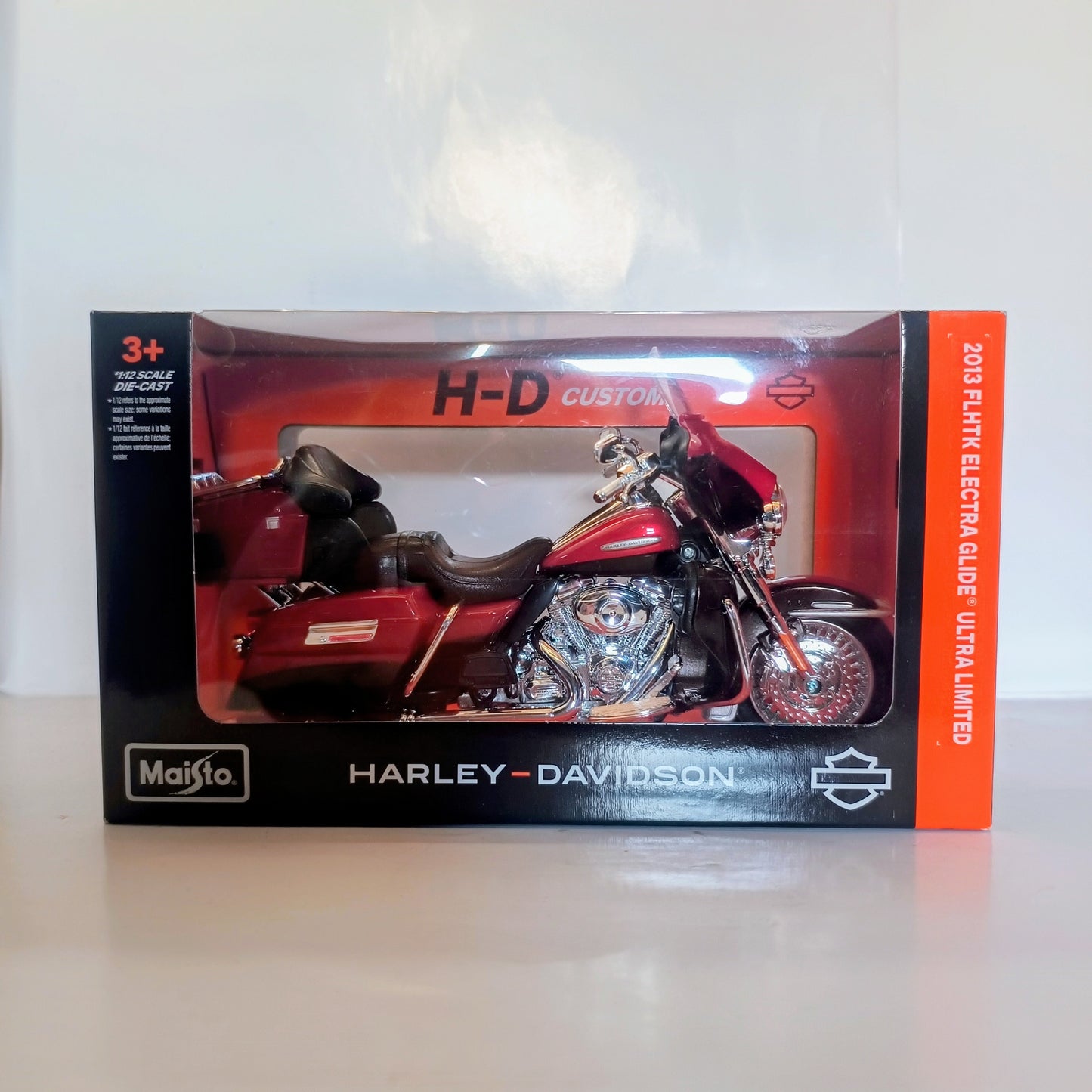 Moto a Escala 1:12  HARLEY - DAVIDSON